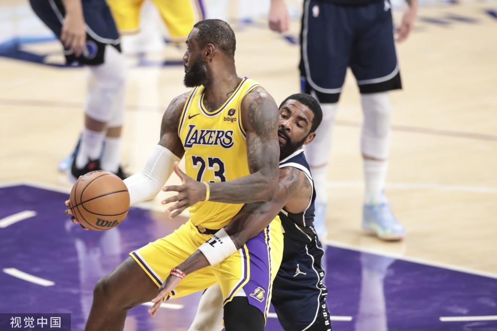 让我们期待 让我们期待