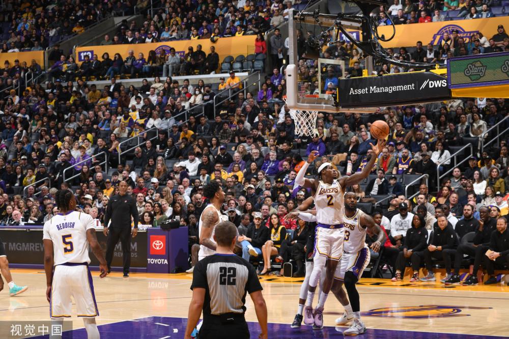 何胜以球员 何胜以球员