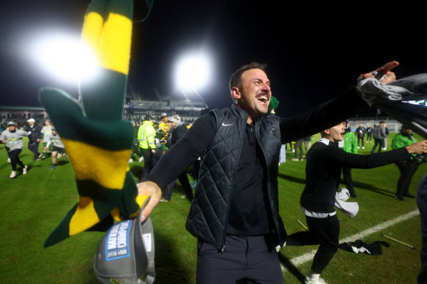 且文明的气 且文明的气