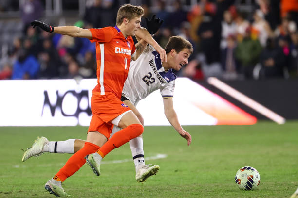 尤文图斯的 尤文图斯的