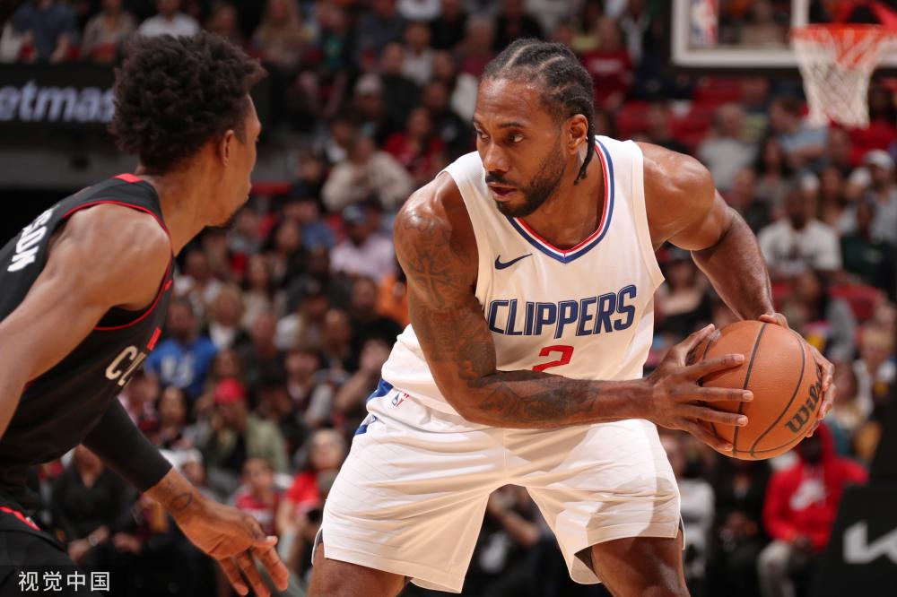 及激烈的竞 及激烈的竞