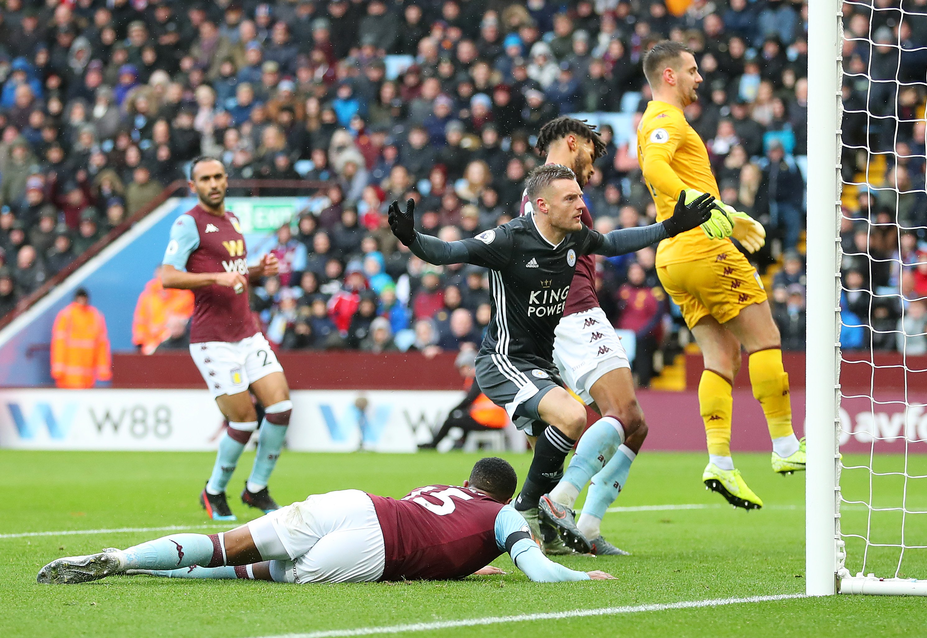 科茨壓哨救 科茨壓哨救